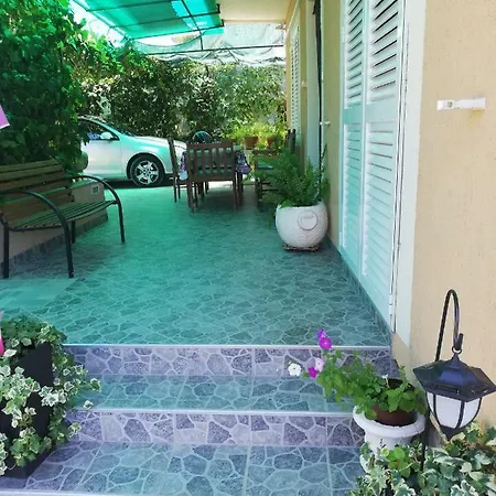 Zoky Apartment